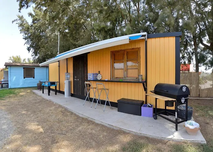 Chiclana-Cabana-Parking-Blue
