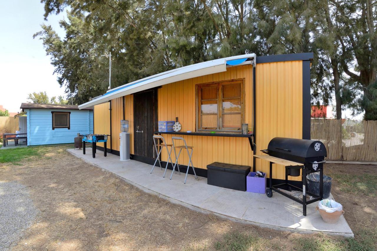 Chiclana-cabana-parking-blue *